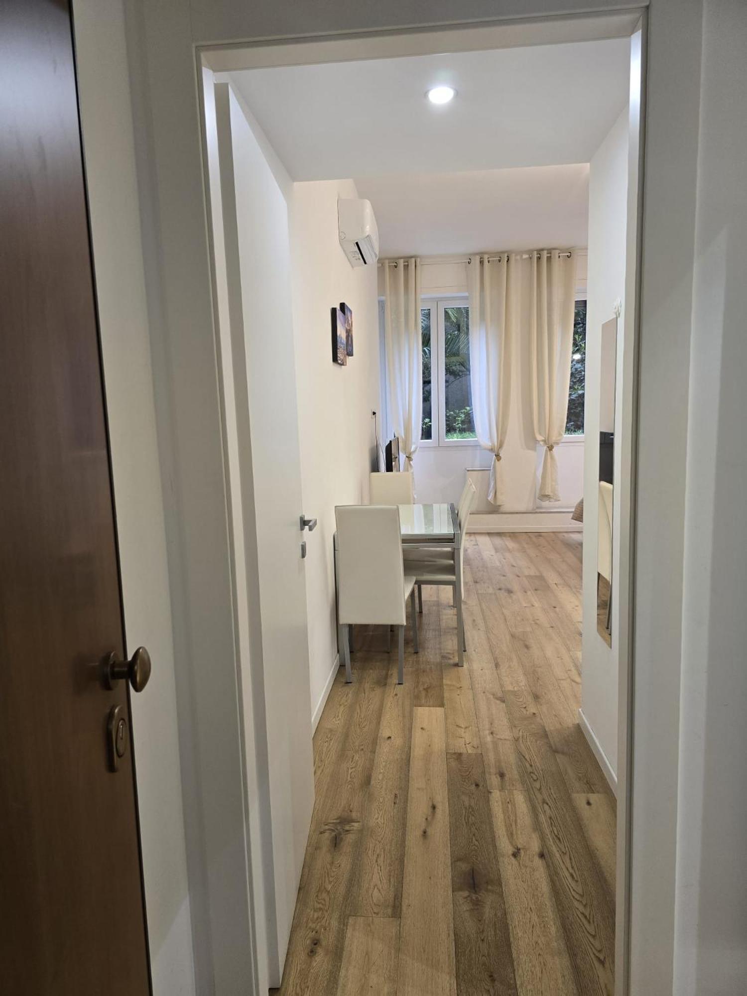 Magnoliaapartments - 18B Visconti Duomo ミラノ エクステリア 写真
